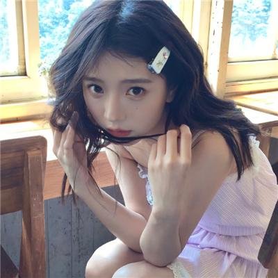 白色微笑